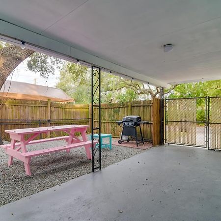 Pet-Friendly Gulfport Home Walkable Location! San Petersburgo Exterior foto