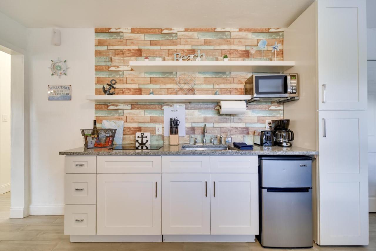 Pet-Friendly Gulfport Home Walkable Location! San Petersburgo Exterior foto
