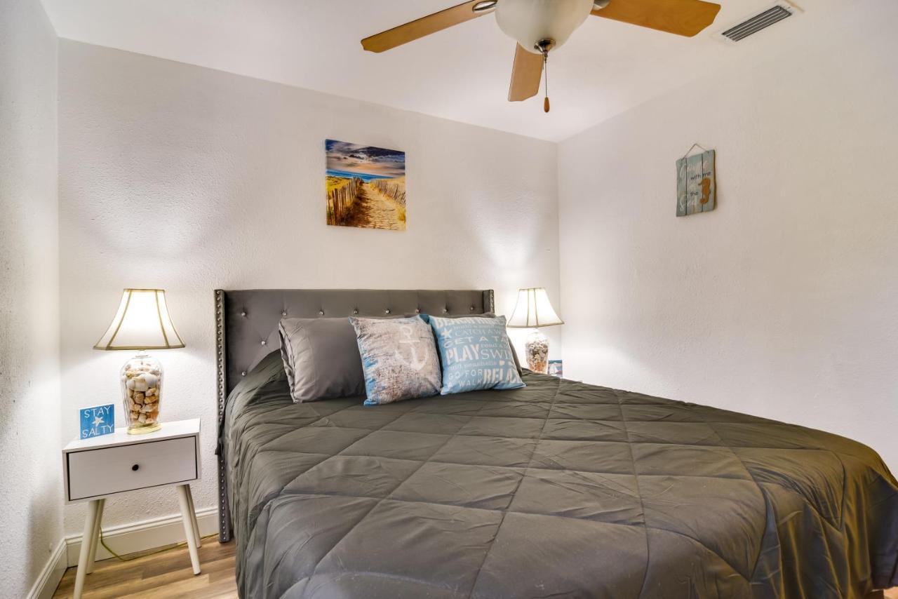 Pet-Friendly Gulfport Home Walkable Location! San Petersburgo Exterior foto