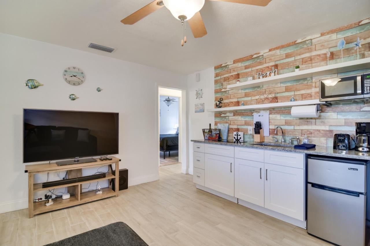 Pet-Friendly Gulfport Home Walkable Location! San Petersburgo Exterior foto